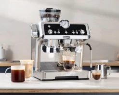 Genius Coffee N' Espresso Equipment Delonghi La Specialista Prestigio Manual Espresso Machine - EC9355